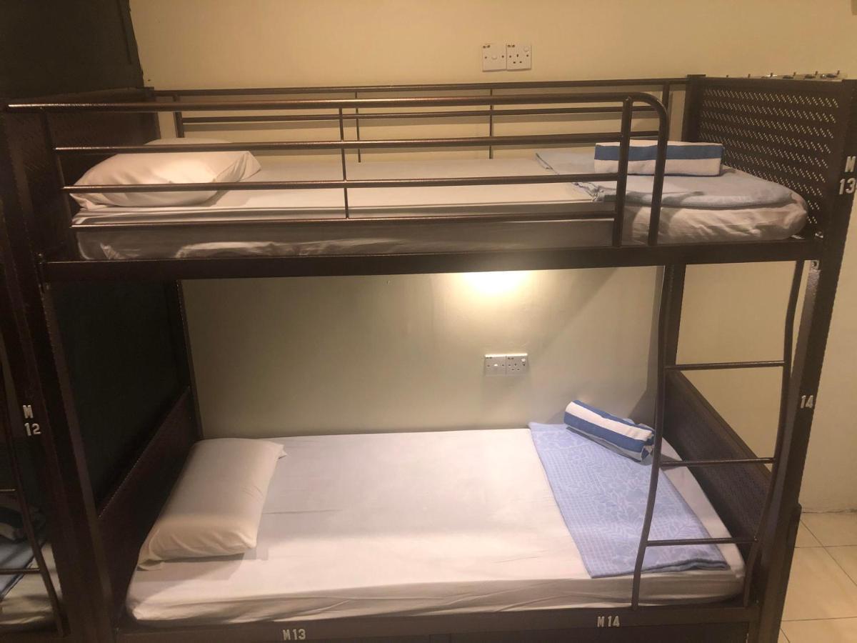 Hotel Alia Express Ferringhi 2*