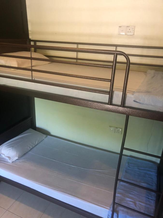 Hotel Alia Express Ferringhi 2*