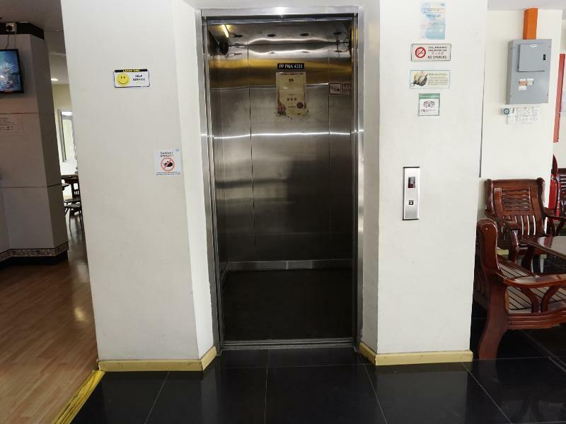 Alia Express Ferringhi 2*
